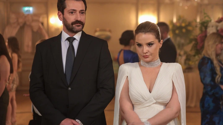 Çift Kişilik Oda Episode 1