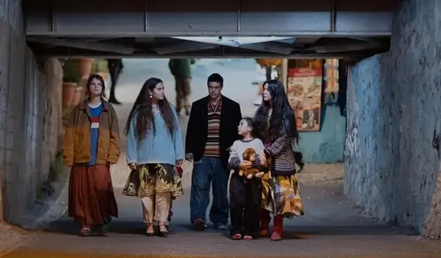 Sahipsizler - English Subtitles